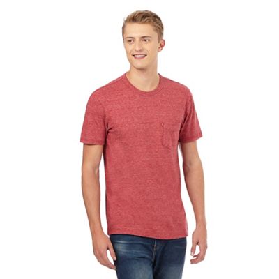Red space dye pocket t-shirt